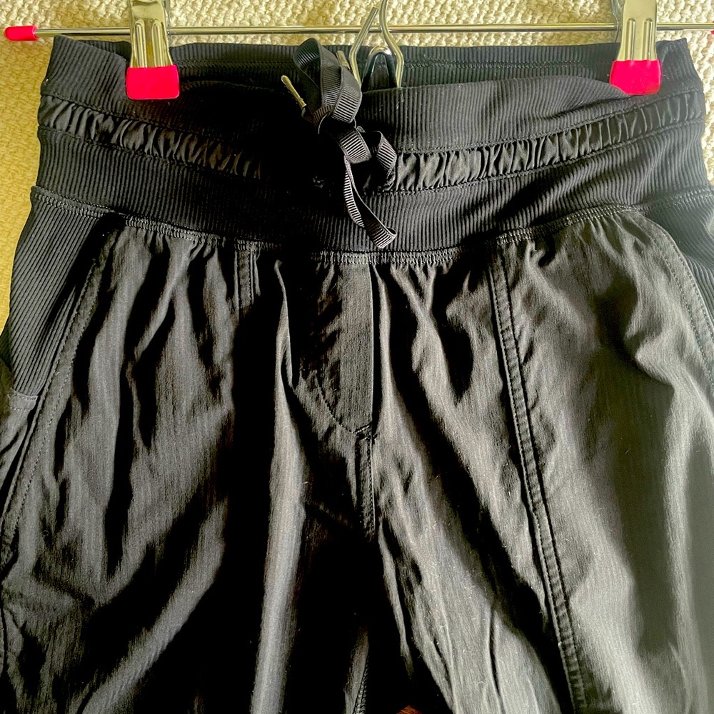 Lululemon Dance Studio Mid-Rise Crop Pant